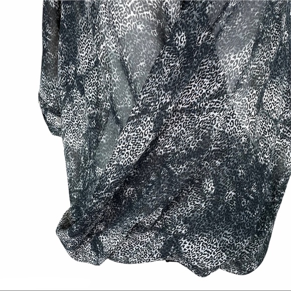 Topshop Black Leopard Wrap Style Blouse - Picture 7 of 8